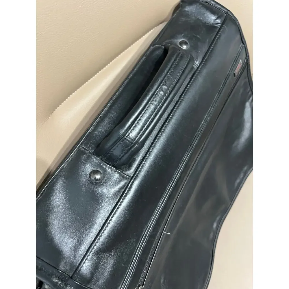 TUMI Alpha Briefcase Bag Nappa Leather Flap Expandable Black Messenger Laptop